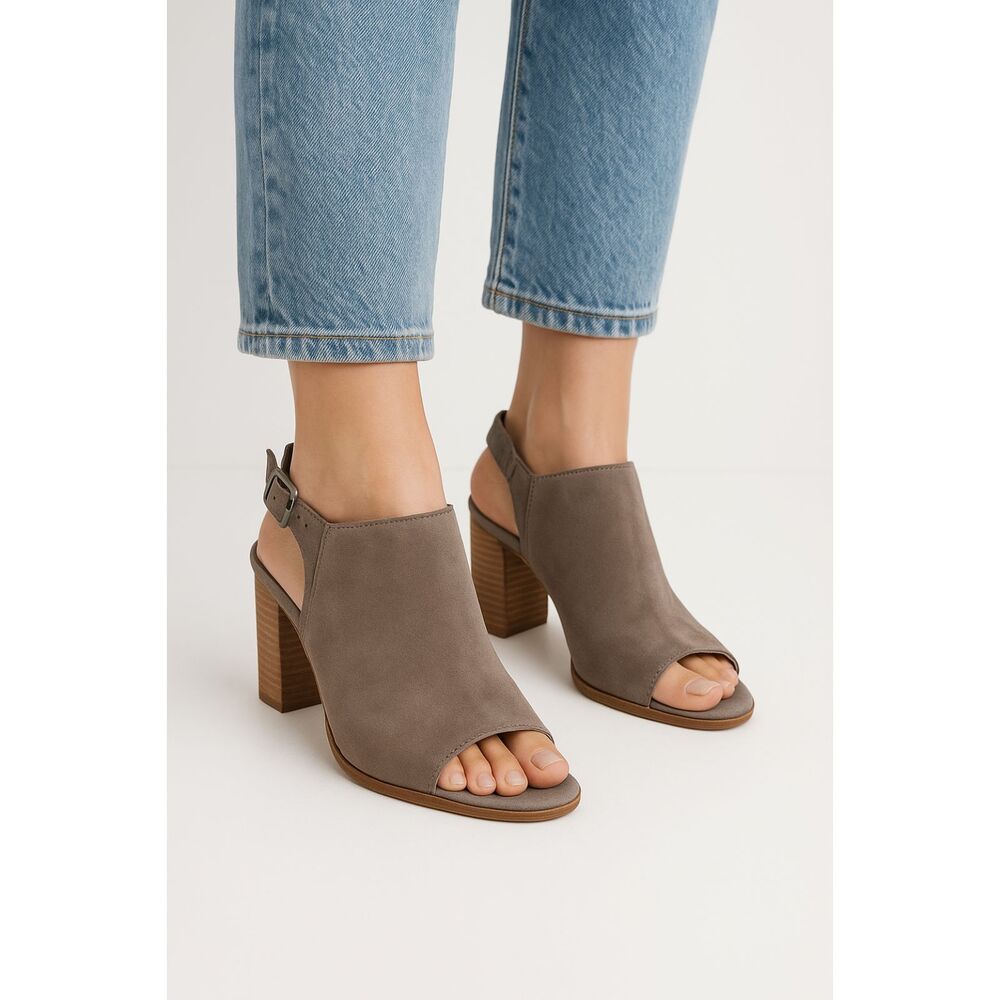 CL by Laundry Taupe Peep Toe Booties 7 Cappuccino Core Boho